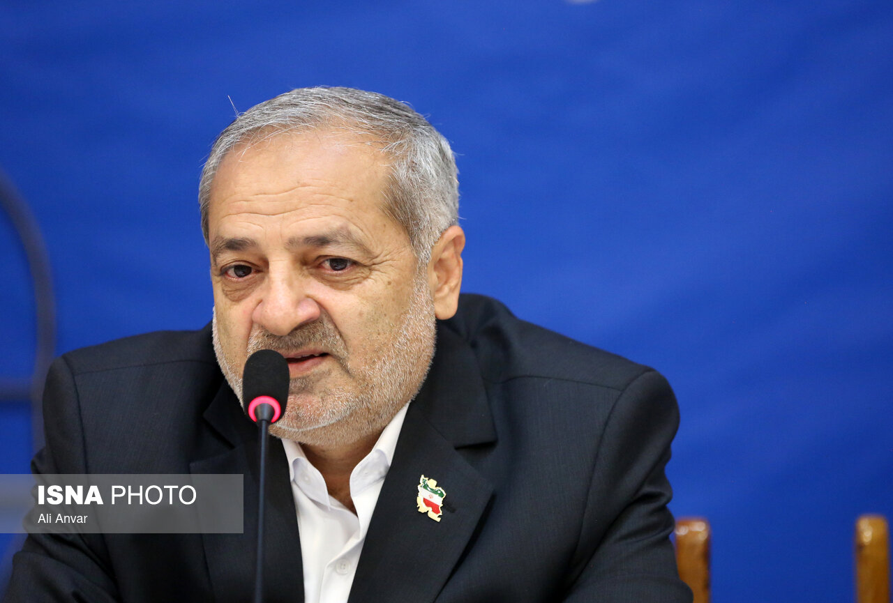 همه مدارس برای آغاز سال تحصیلی حضوری آماده‌اند/ افتتاح ۲۳۰۰ مدرسه با ۱۳ هزار کلاس درس