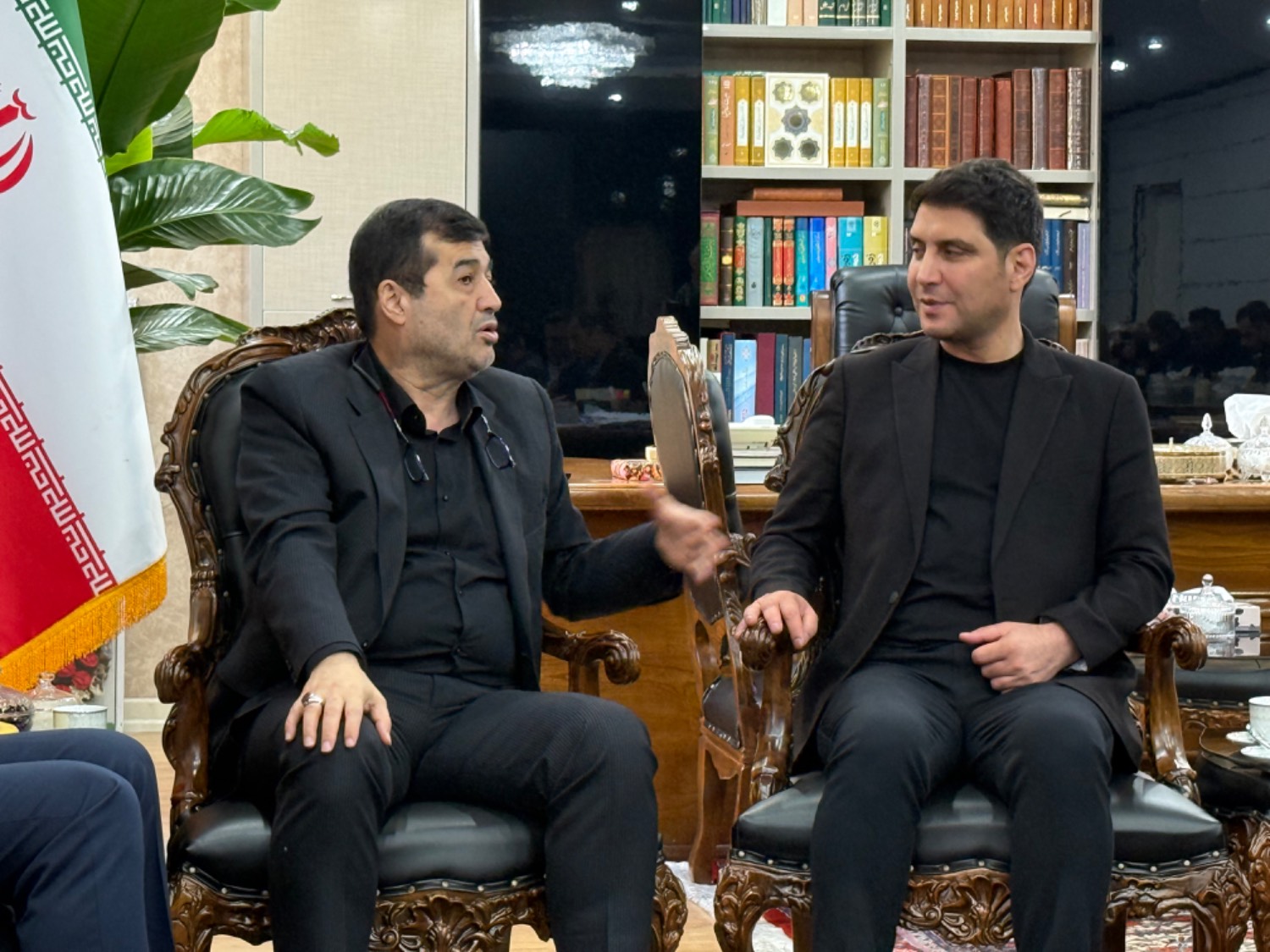 بخشی از خواسته‌های استاندار کردستان در نشست با وزیر ورزش و جوانان در سنندج