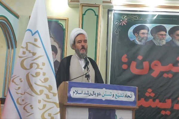 امام جمعهوحدت مهم‌ترین معروف و تفرقه مصداق بارز منکر است