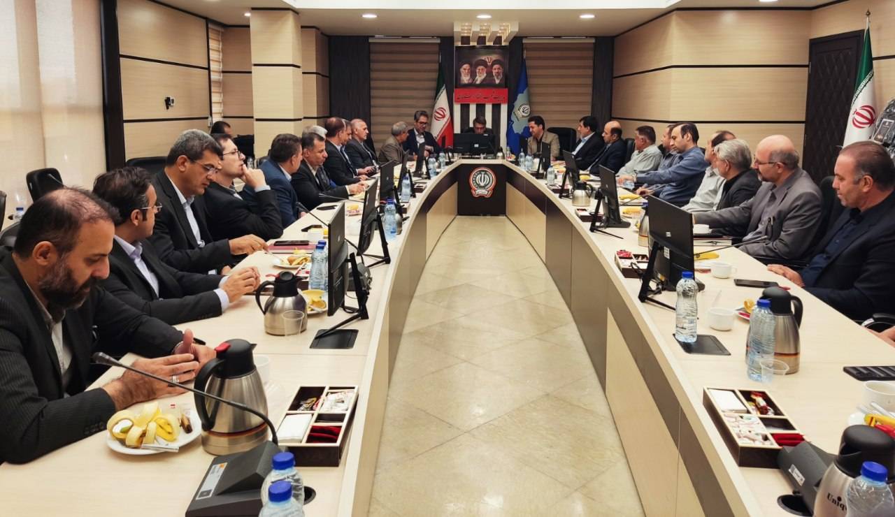 با ترویج فرهنگ سخاوت و نیکوکاری در جامعه یاریگر دانش آموزان نیازمند باشیم
