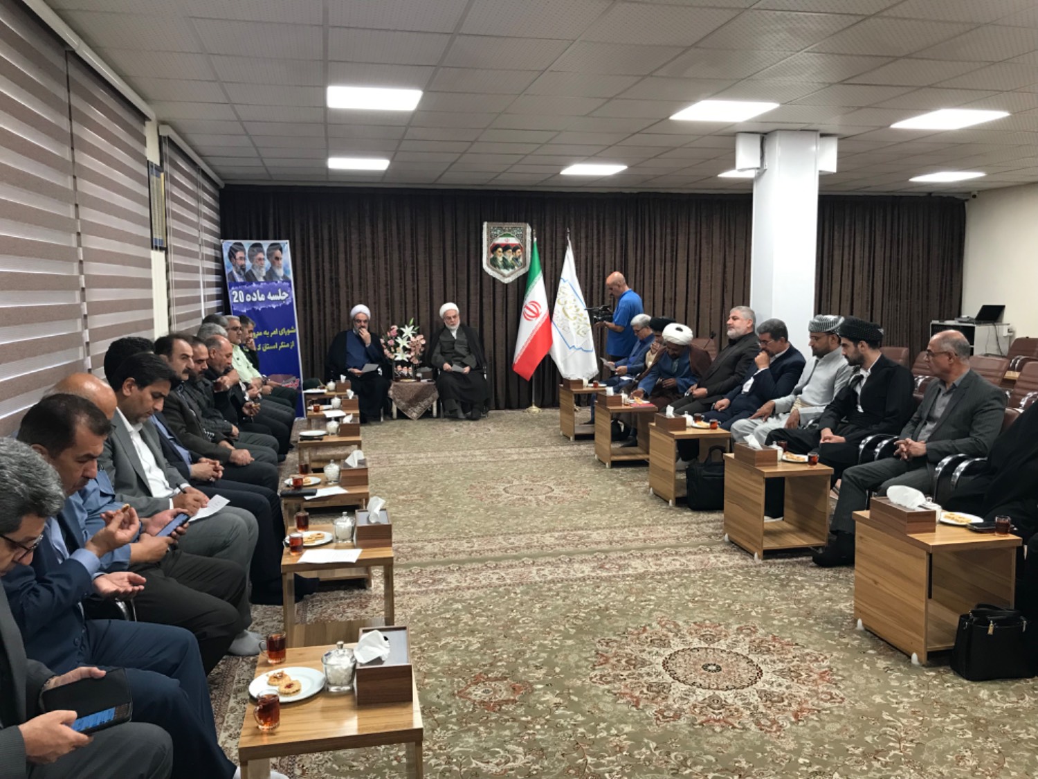 صرفه‌جویی در مصرف حامل‌های انرژی، در دستور کار ستاد امر به معروف و نهی از منکر قرار گیرد