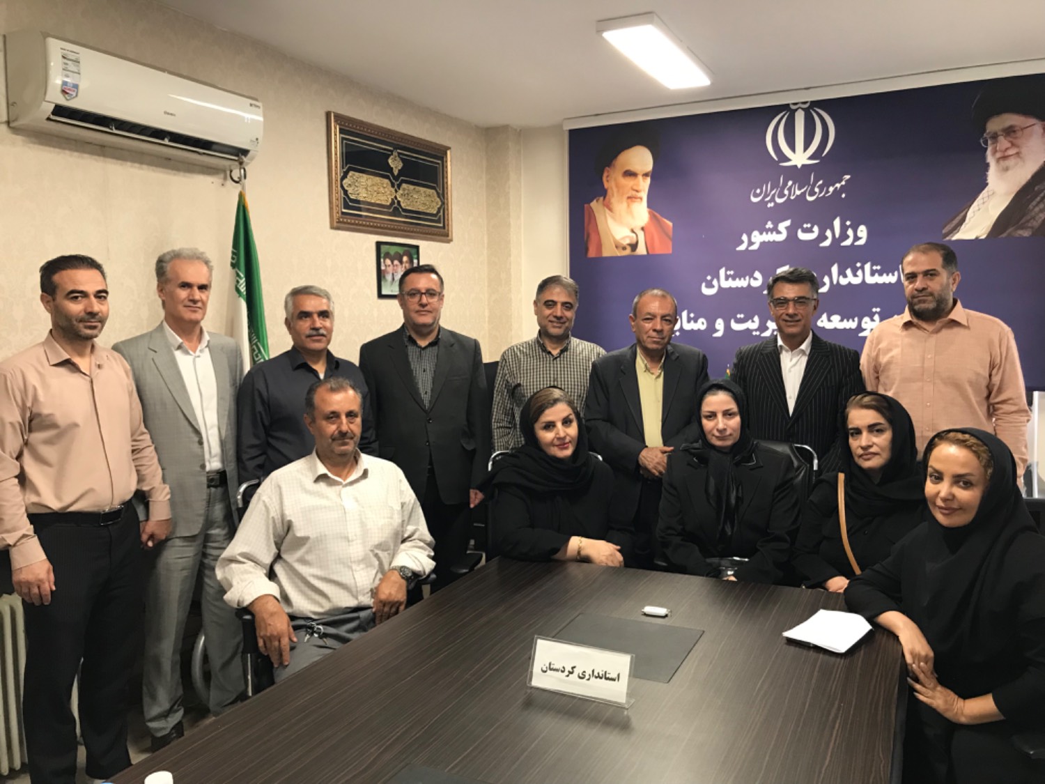 بازنشستگان واسطه جامعه و سازمان خود باشند