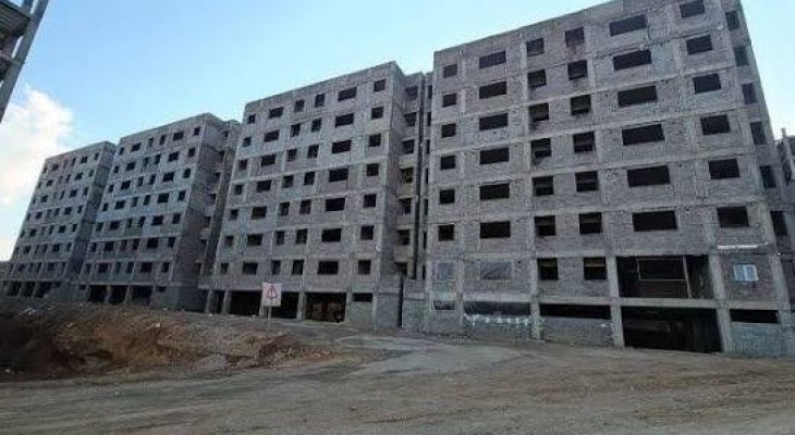 خانه‌هایی که هنوز در راه‌اند