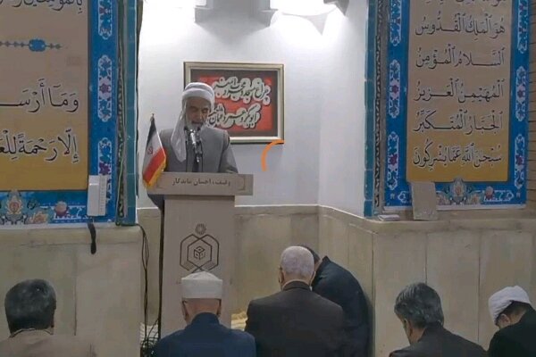 امام جمعهگرانی را نمی‌توان تنها به جنگ و تحریم نسبت داد