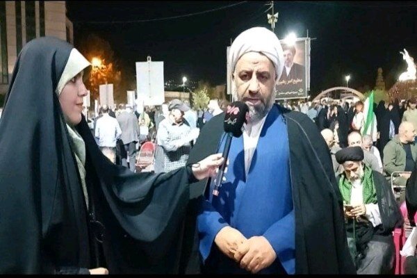 رئیس عقیدتی سیاسی تیپ ۱۲۸ ارتشمردم میدان را خالی نکردند