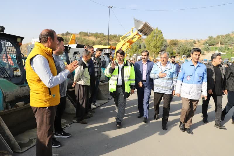 شهردار: ۲۵۲ نیروی شهرداری سنندج برای مقابله با بحران‌های جوی آماده‌باش هستند
