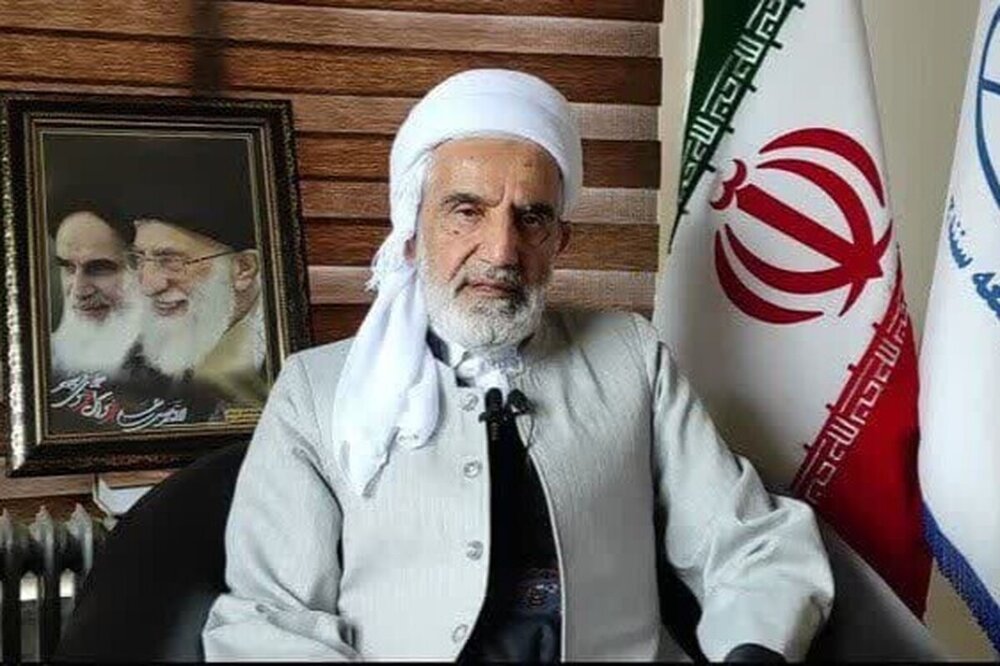 امام جمعهعدالت اجتماعی باید محور تصمیم‌گیری مسئولان باشد