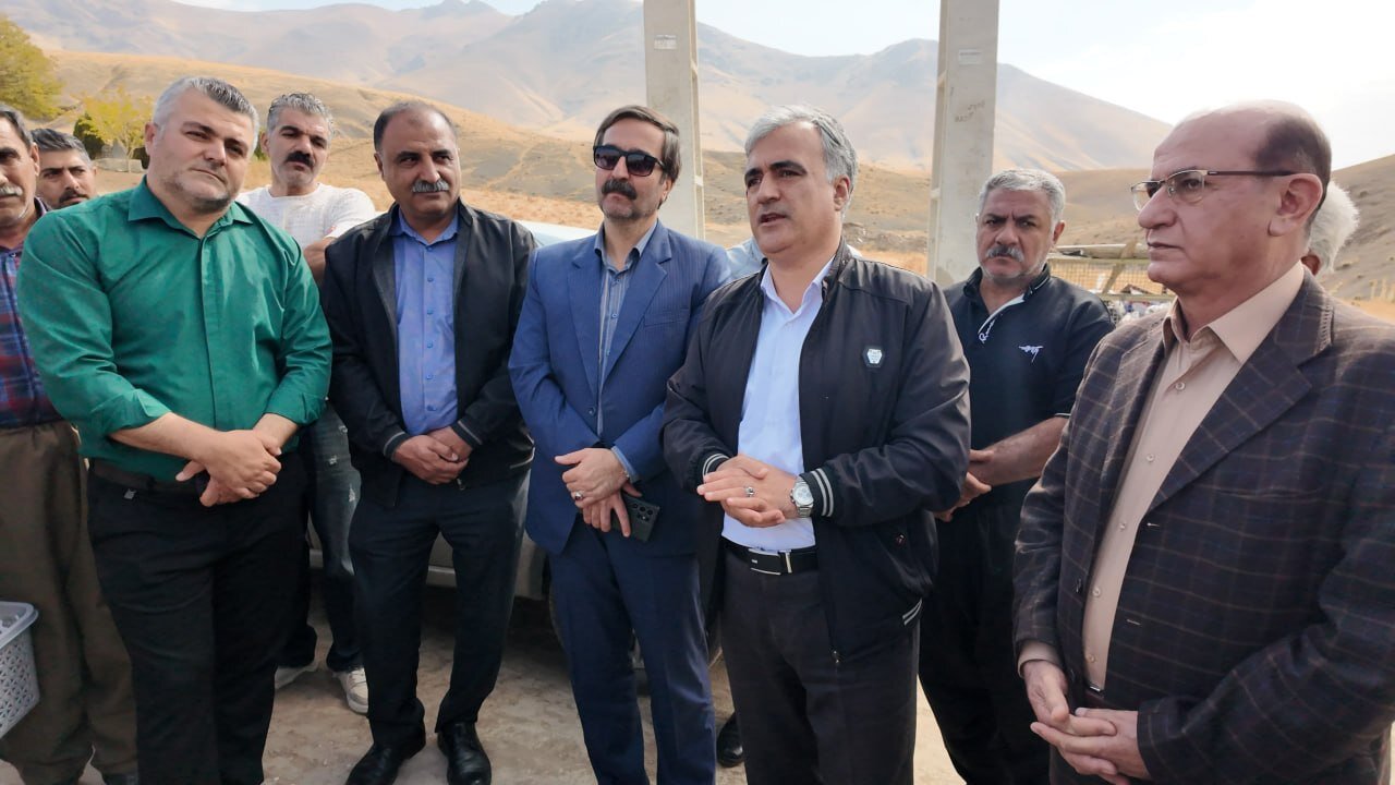 توسعه راه‌های روستایی باید با تقویت ظرفیت‌های کشاورزی و باغداری همراه باشد